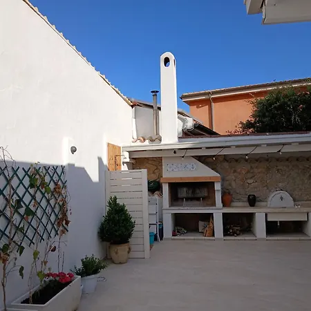 Casa Mascia Pinna Feriehus *